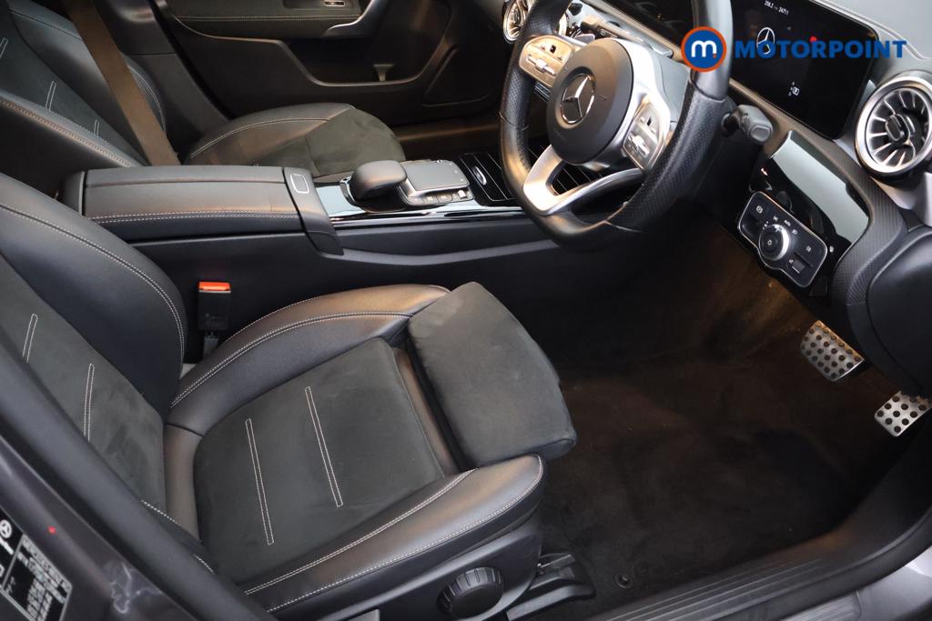 Mercedes-Benz A Class Amg Line Executive Edition Automatic Petrol Hatchback - Stock Number (1543351) - 11th supplementary image