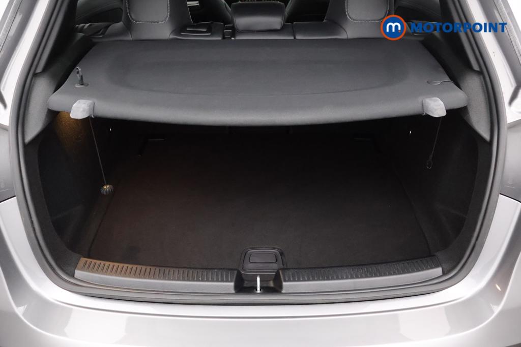 Mercedes-Benz A Class Amg Line Executive Edition Automatic Petrol Hatchback - Stock Number (1543351) - 13th supplementary image