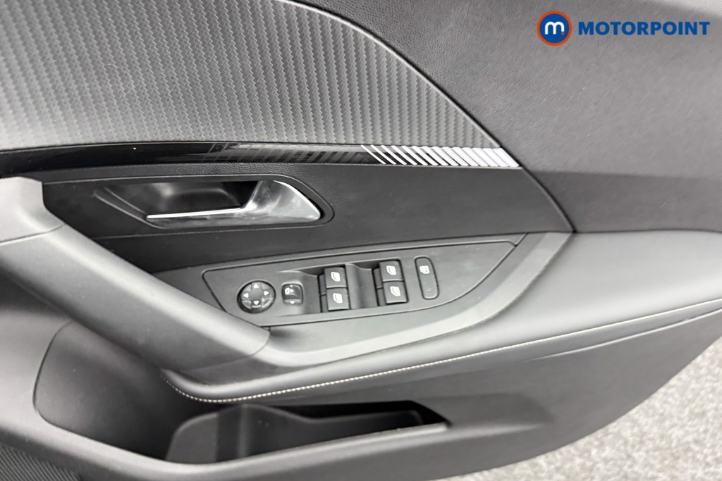 Peugeot 2008 Allure Manual Petrol SUV - Stock Number (1543368) - 13th supplementary image