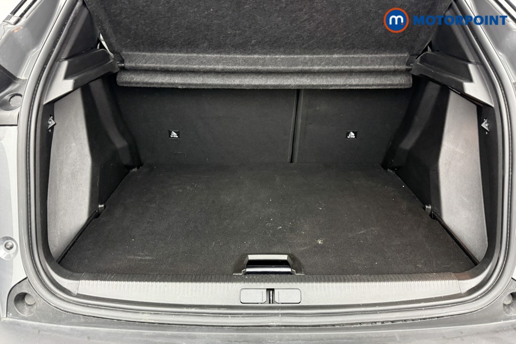 Peugeot 2008 Allure Manual Petrol SUV - Stock Number (1543368) - 19th supplementary image
