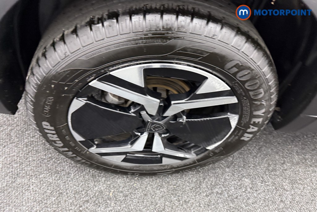 Peugeot 2008 Allure Manual Petrol SUV - Stock Number (1543368) - 29th supplementary image