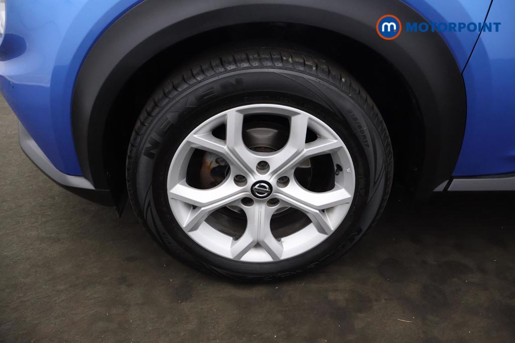 Nissan Juke N-Connecta Manual Petrol SUV - Stock Number (1543415) - 16th supplementary image