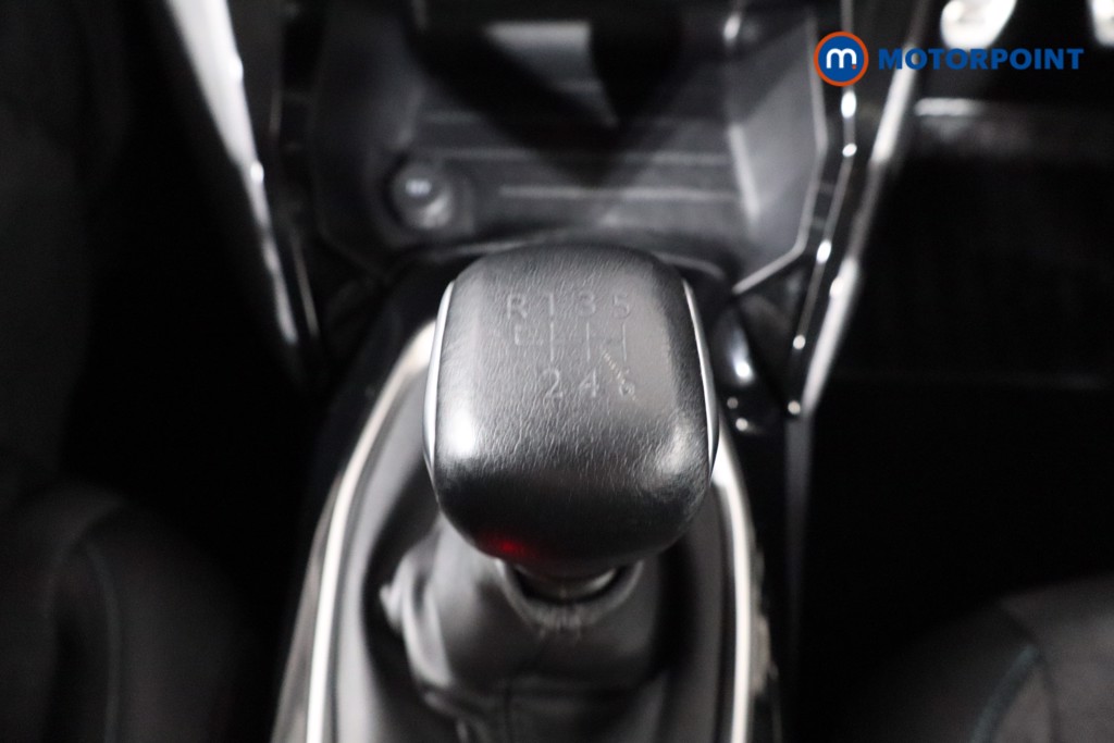 Peugeot 208 Allure Premium -Plus Manual Petrol Hatchback - Stock Number (1543557) - 15th supplementary image