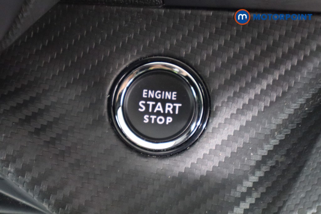 Peugeot 2008 Allure Manual Petrol SUV - Stock Number (1543563) - 14th supplementary image