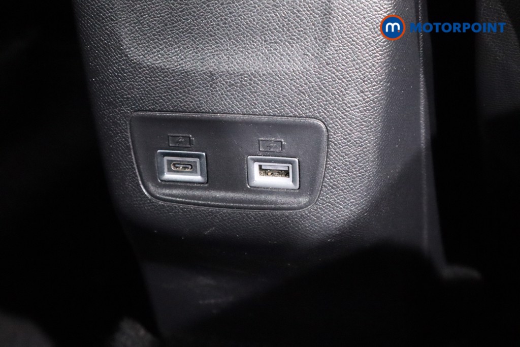 Peugeot 2008 Allure Manual Petrol SUV - Stock Number (1543563) - 27th supplementary image