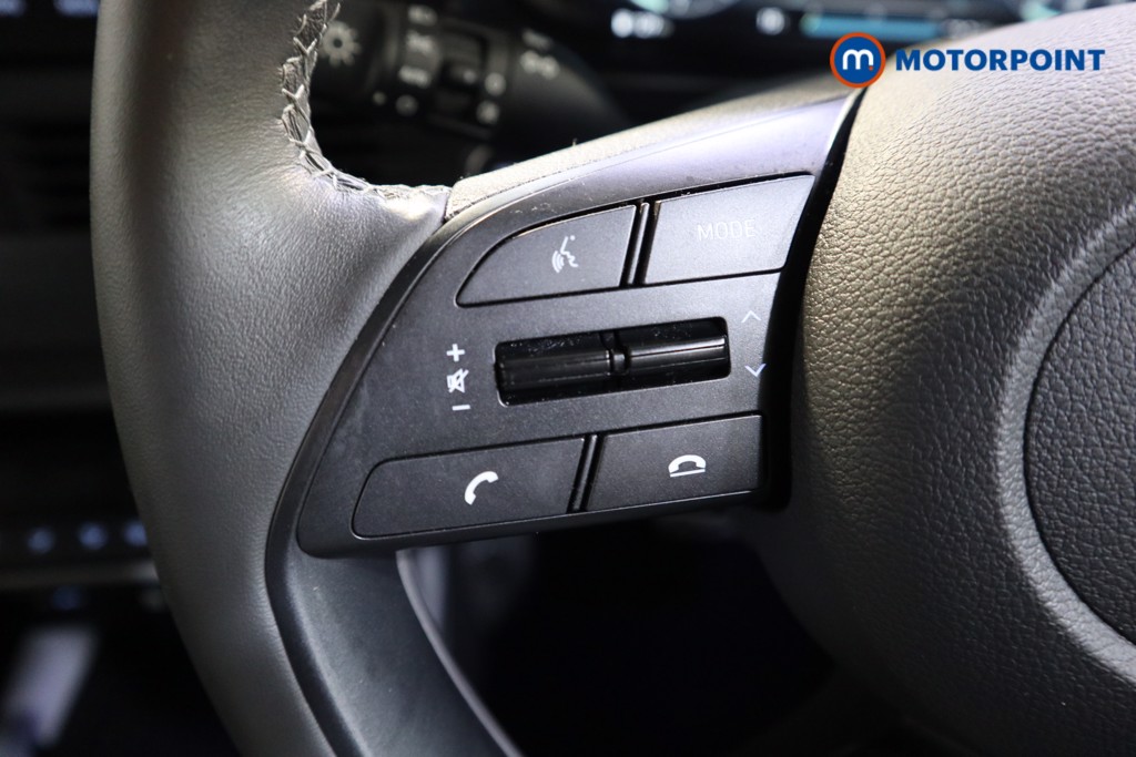 Hyundai Bayon Ultimate Automatic Petrol-Electric Hybrid SUV - Stock Number (1543574) - 3rd supplementary image