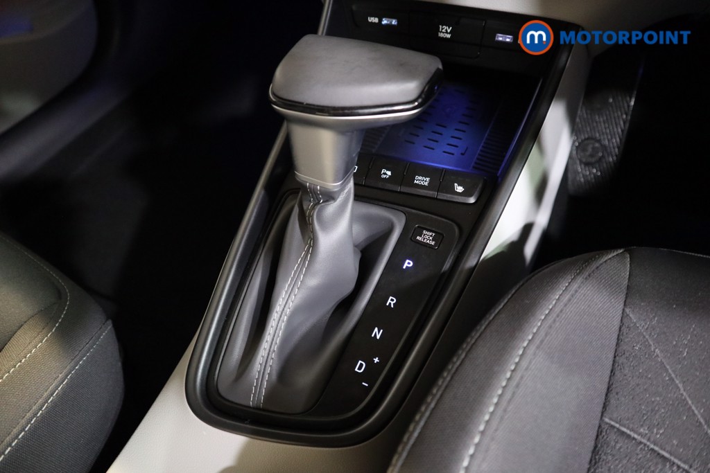 Hyundai Bayon Ultimate Automatic Petrol-Electric Hybrid SUV - Stock Number (1543574) - 8th supplementary image
