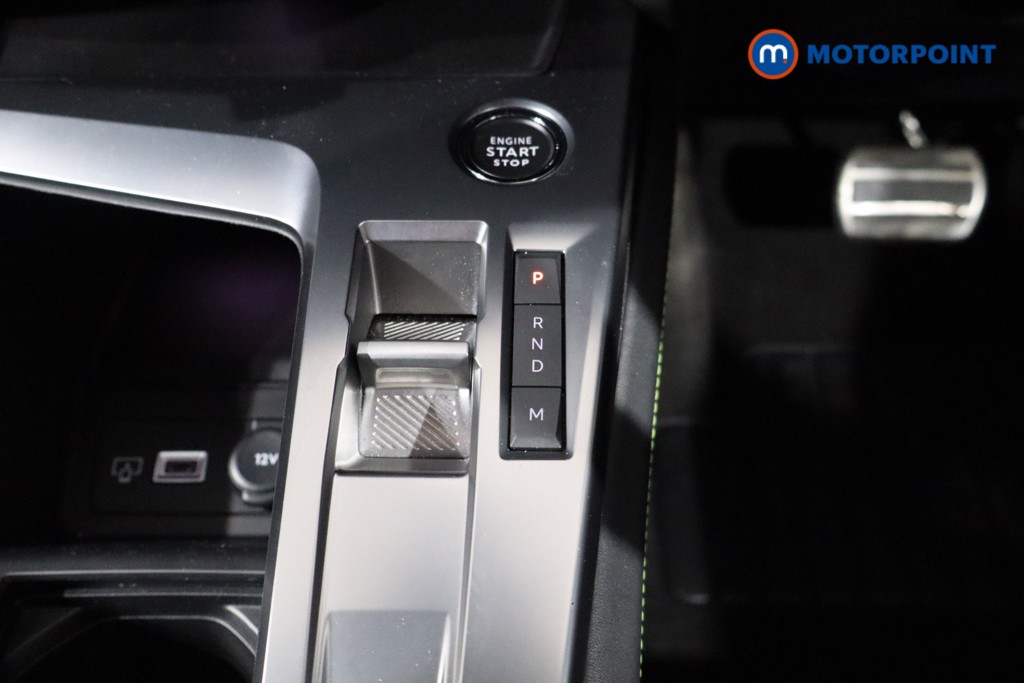 Peugeot 308 GT Automatic Diesel Estate - Stock Number (1543668) - 17th supplementary image