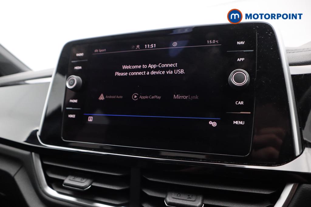 Volkswagen T-Roc R-Line Manual Petrol SUV - Stock Number (1543778) - 12th supplementary image