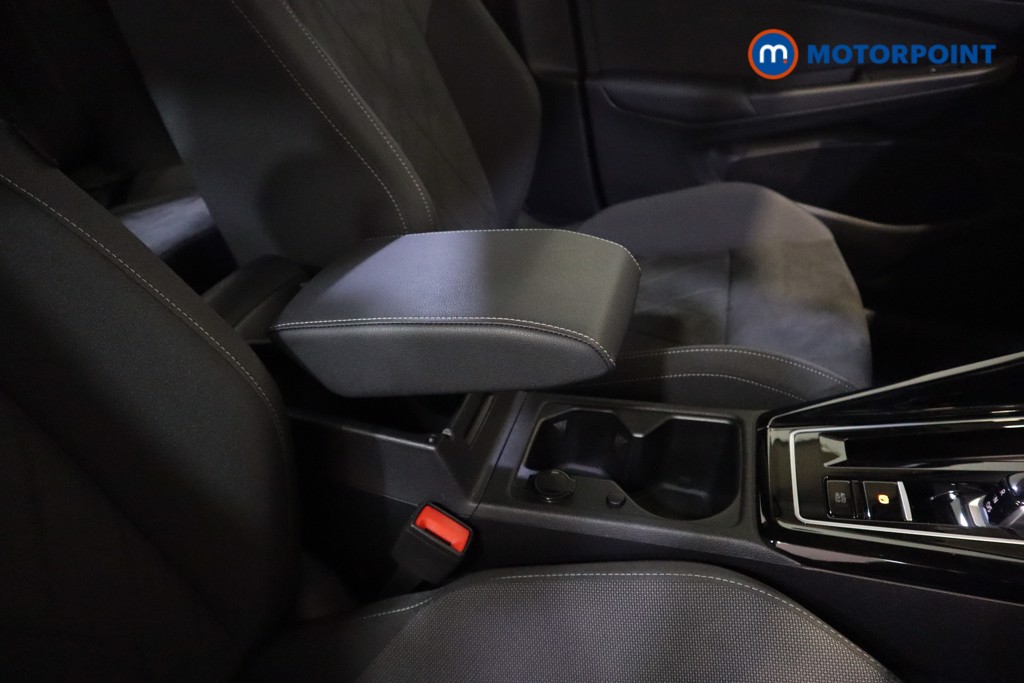 Volkswagen Golf Style Automatic Petrol Plug-In Hybrid Hatchback - Stock Number (1543858) - 21st supplementary image