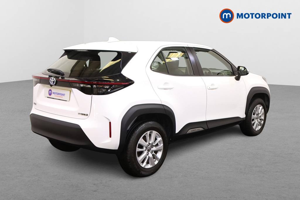 Toyota Yaris Cross Icon Automatic Petrol-Electric Hybrid Estate - Stock Number (1543861) - Drivers side rear corner
