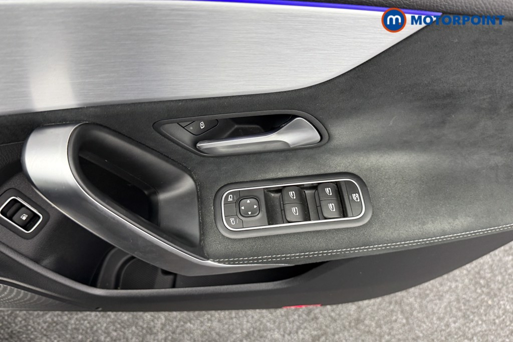Mercedes-Benz A Class Amg Line Edition Automatic Petrol Plug-In Hybrid Saloon - Stock Number (1543928) - 16th supplementary image