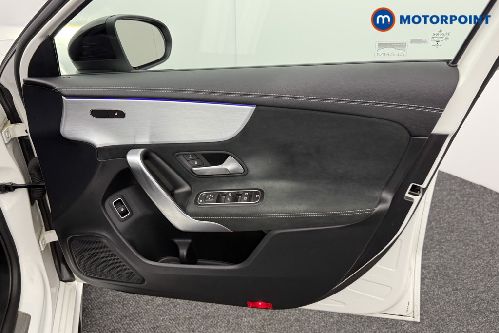 Mercedes-Benz A Class Amg Line Edition Automatic Petrol Plug-In Hybrid Saloon - Stock Number (1543928) - 17th supplementary image