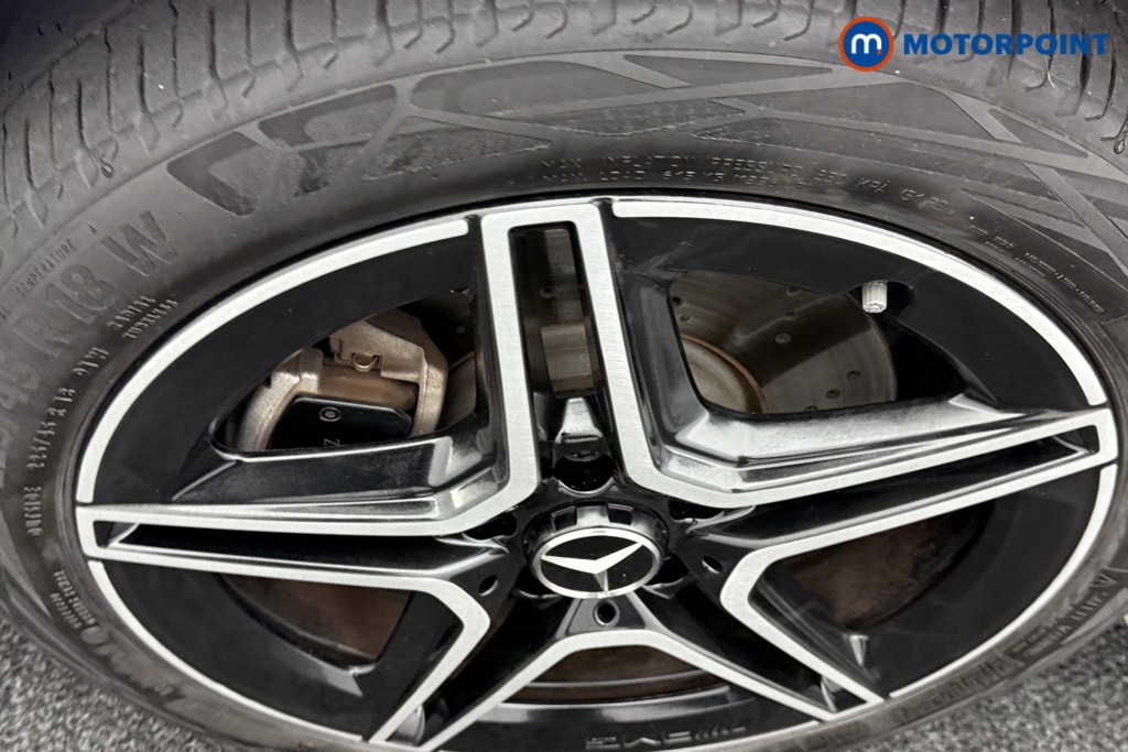 Mercedes-Benz A Class Amg Line Edition Automatic Petrol Plug-In Hybrid Saloon - Stock Number (1543928) - 28th supplementary image