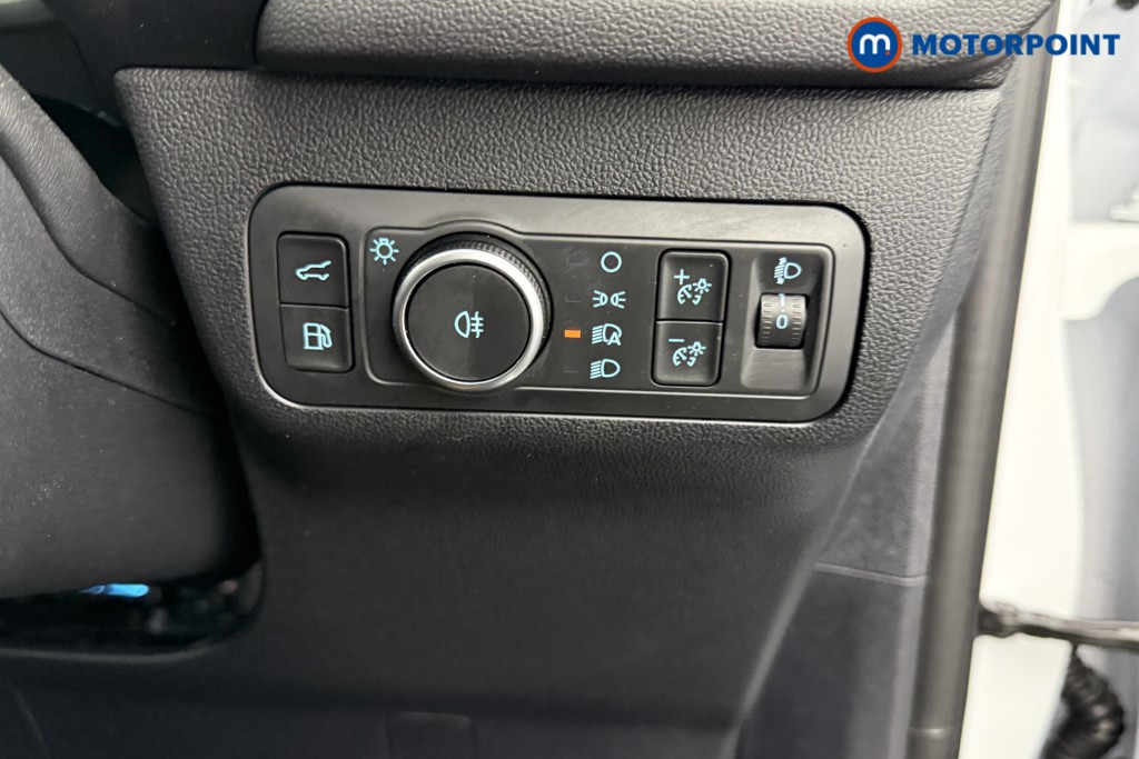 Ford Kuga St-Line Automatic Petrol Plug-In Hybrid SUV - Stock Number (1543947) - 15th supplementary image