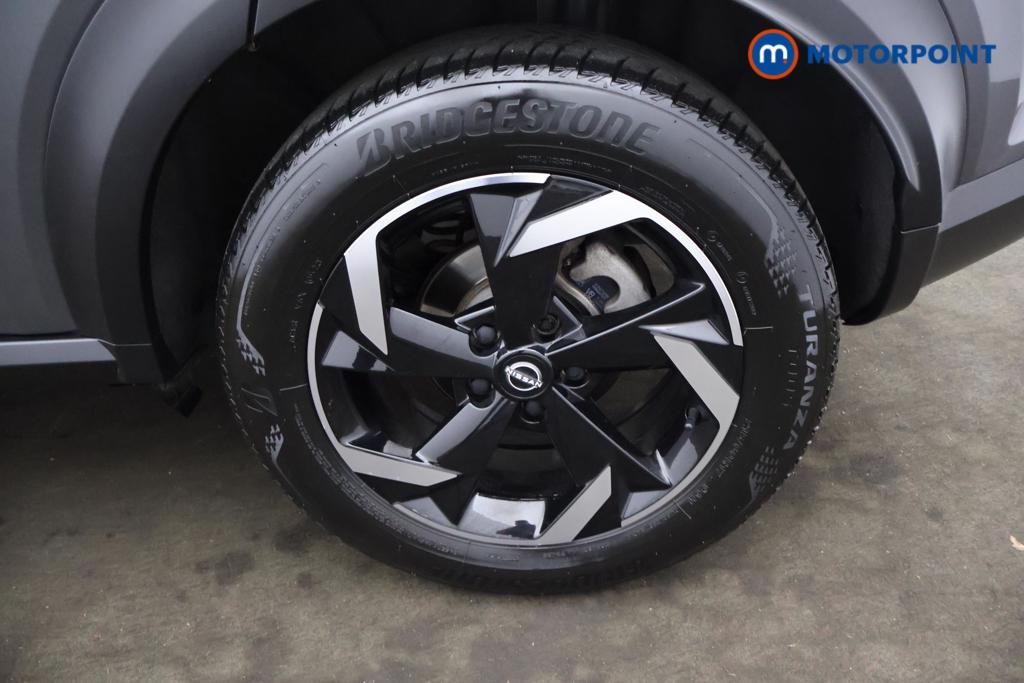 Nissan Juke N-Connecta Automatic Petrol SUV - Stock Number (1544036) - 17th supplementary image