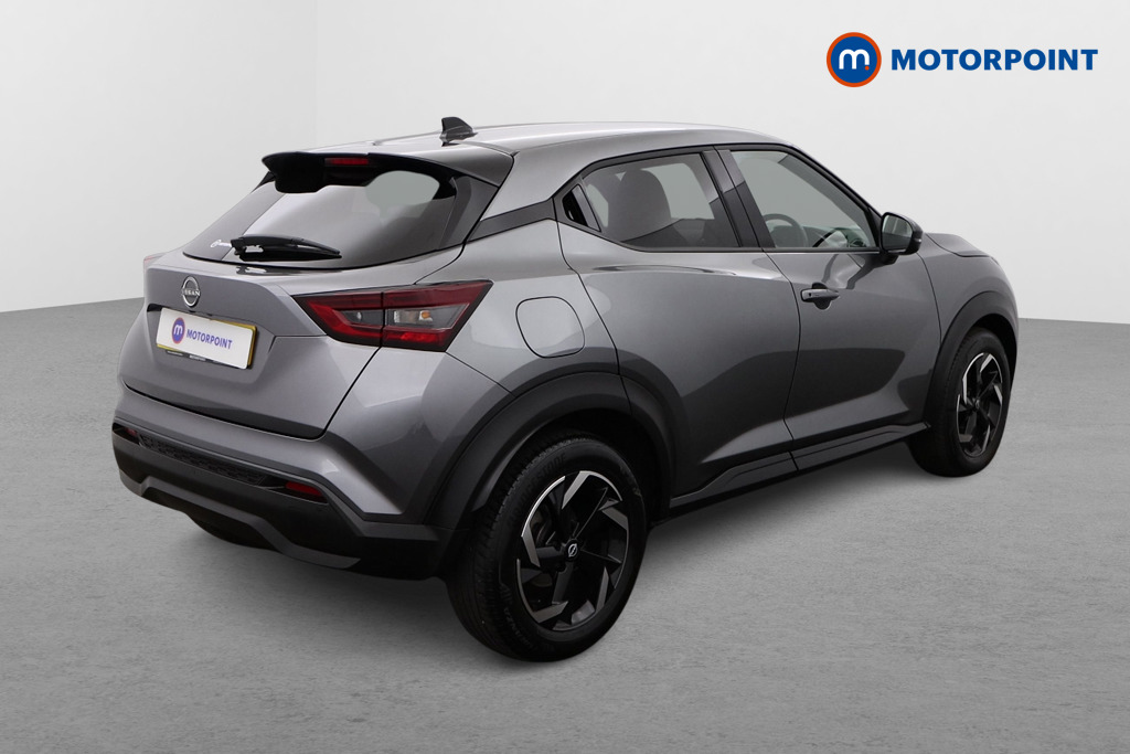 Nissan Juke N-Connecta Automatic Petrol SUV - Stock Number (1544036) - Drivers side rear corner