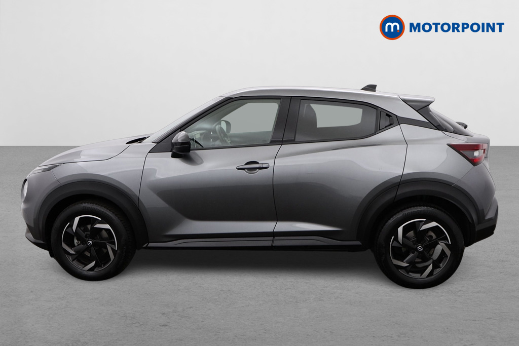Nissan Juke N-Connecta Automatic Petrol SUV - Stock Number (1544036) - Passenger side