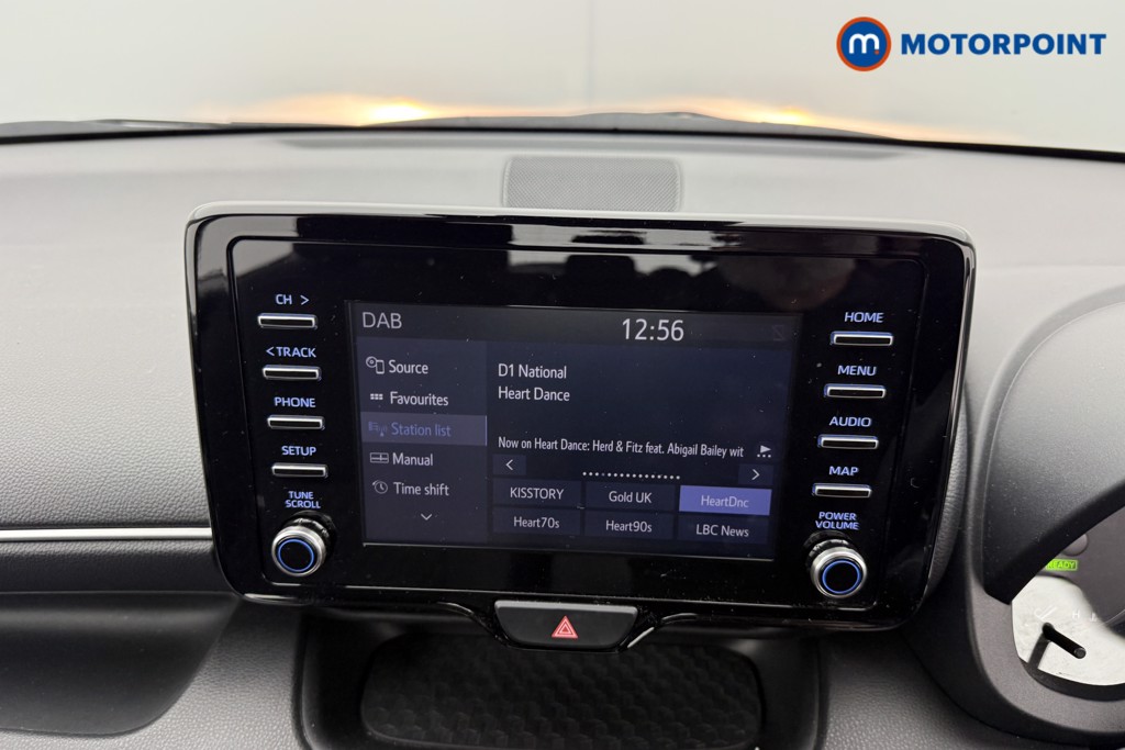 Toyota Yaris Icon Automatic Petrol-Electric Hybrid Hatchback - Stock Number (1544090) - 5th supplementary image