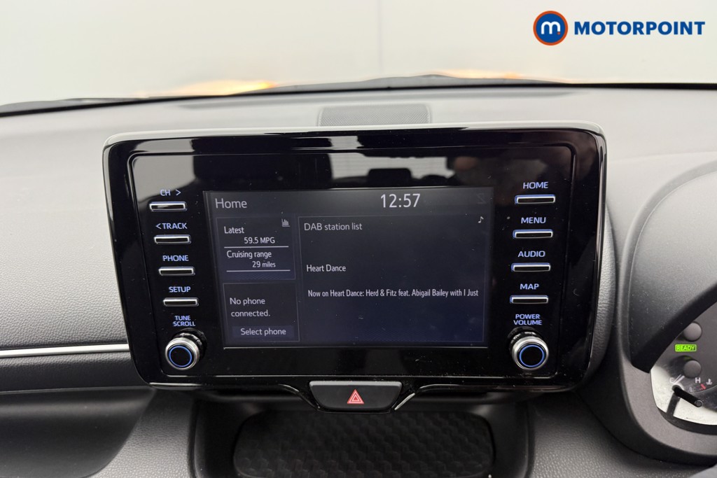 Toyota Yaris Icon Automatic Petrol-Electric Hybrid Hatchback - Stock Number (1544090) - 7th supplementary image