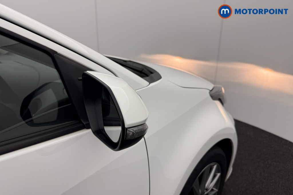 Toyota Yaris Icon Automatic Petrol-Electric Hybrid Hatchback - Stock Number (1544090) - 16th supplementary image