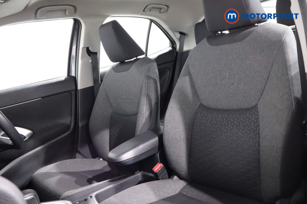 Toyota Yaris Cross Icon Automatic Petrol-Electric Hybrid Estate - Stock Number (1544115) - 4th supplementary image