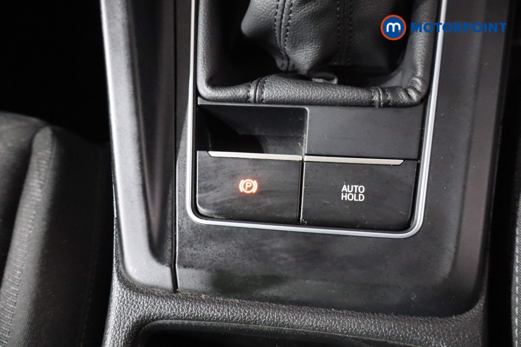 Volkswagen Golf Life Manual Petrol Hatchback - Stock Number (1544318) - 20th supplementary image
