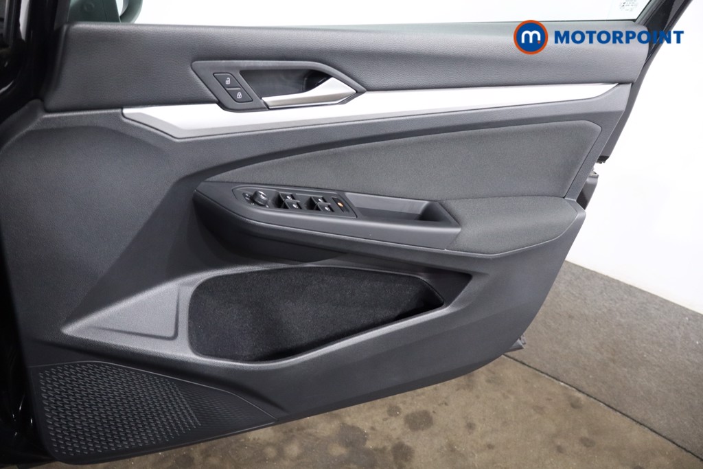 Volkswagen Golf Life Manual Petrol Hatchback - Stock Number (1544318) - 24th supplementary image