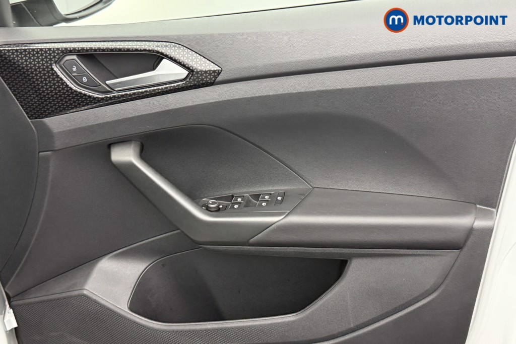 Volkswagen T-Cross SEL Manual Petrol SUV - Stock Number (1544422) - 18th supplementary image