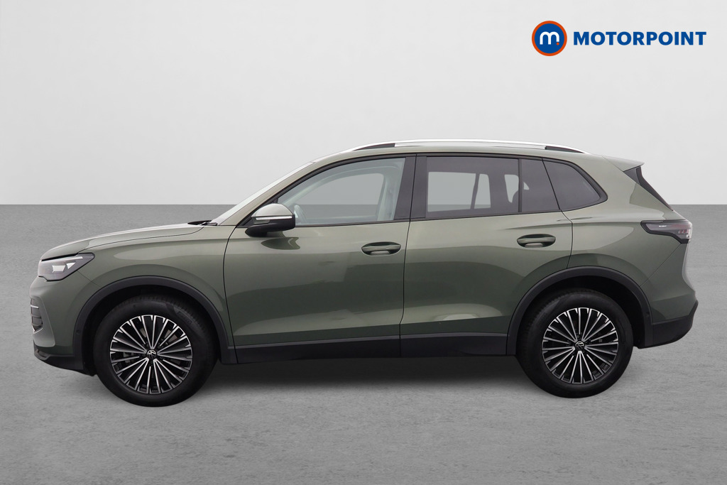 Volkswagen Tiguan Match Automatic Diesel SUV - Stock Number (1544581) - Passenger side