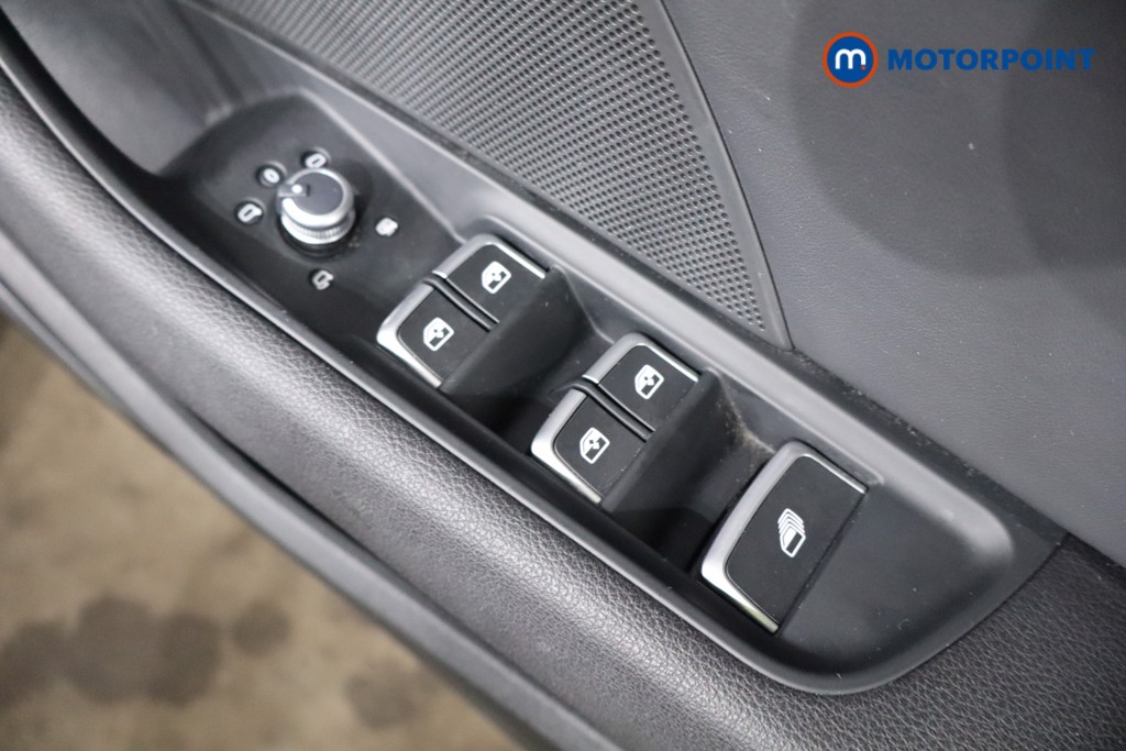 Audi A3 S Line Automatic Petrol Convertible - Stock Number (1544586) - 21st supplementary image