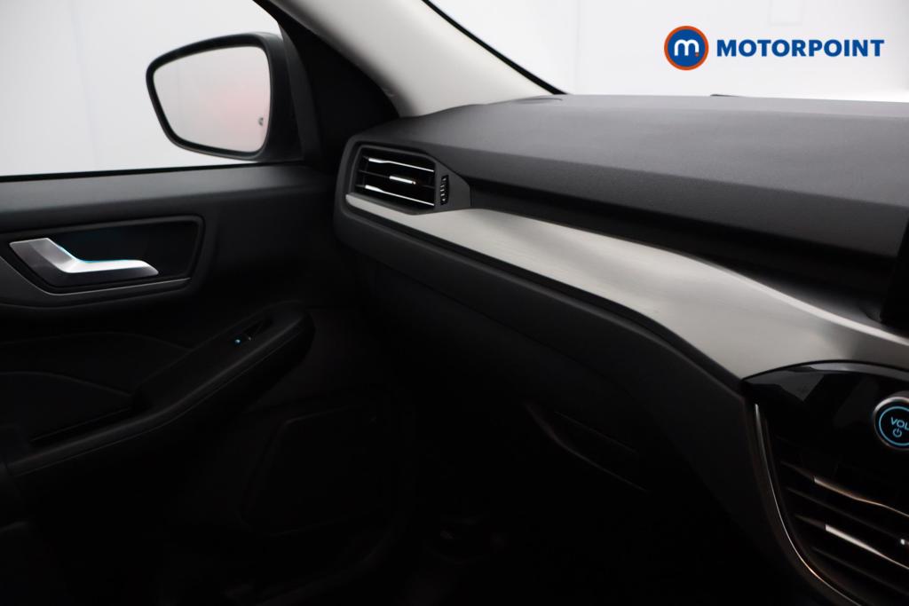 Ford Kuga Titanium Edition Manual Petrol SUV - Stock Number (1544818) - 7th supplementary image