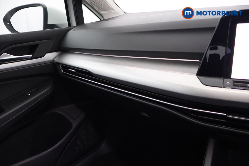 Volkswagen Golf Life Manual Petrol Hatchback - Stock Number (1544926) - 7th supplementary image