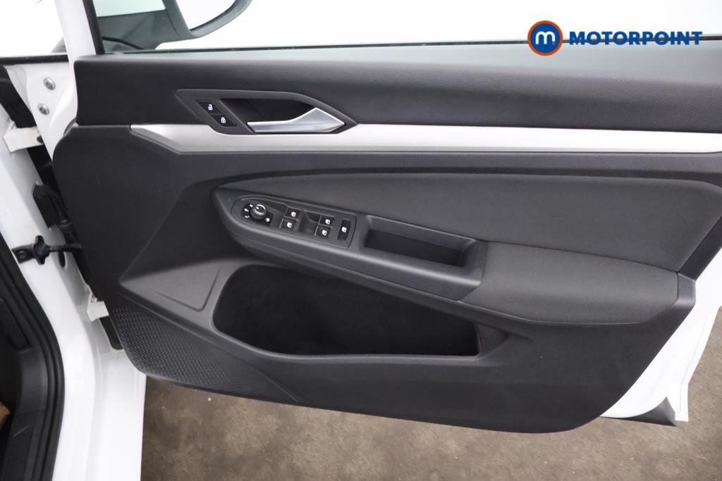 Volkswagen Golf Life Manual Petrol Hatchback - Stock Number (1544926) - 9th supplementary image