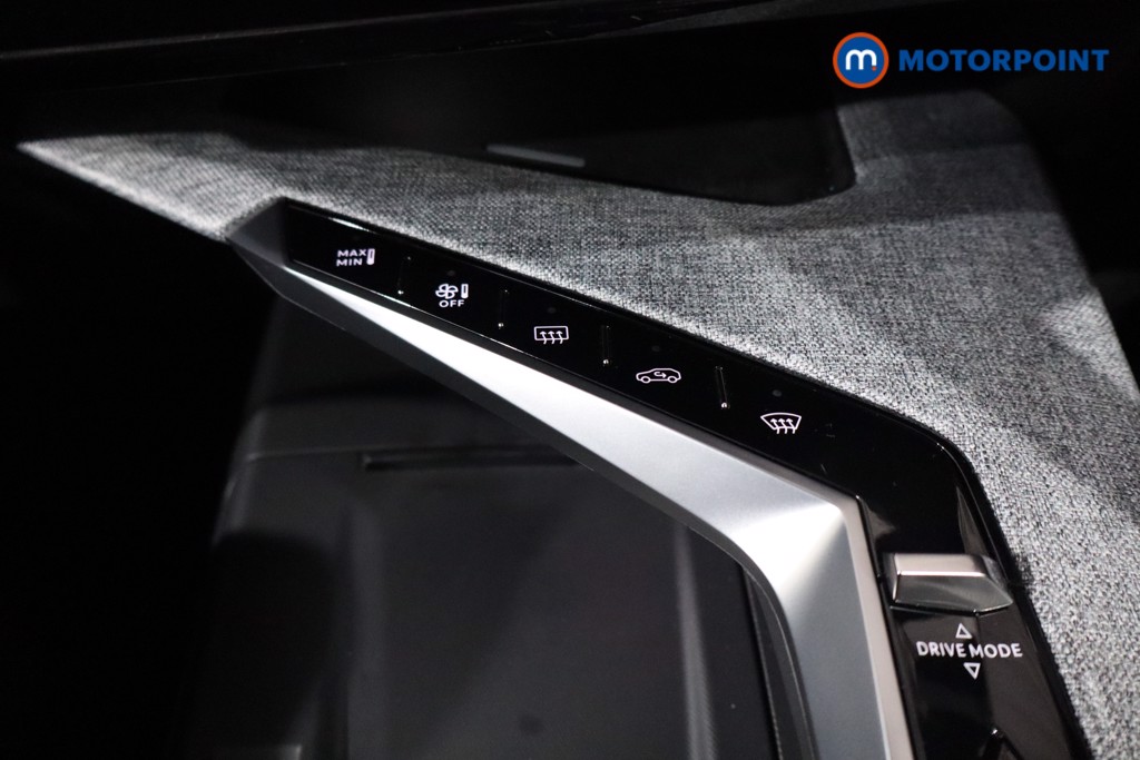 Peugeot 3008 GT Automatic Electric SUV - Stock Number (1545056) - 16th supplementary image