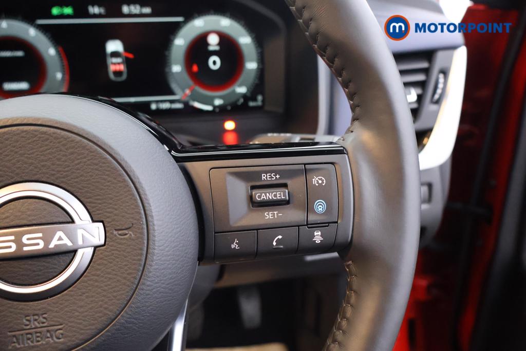 Nissan Qashqai Tekna Manual Petrol SUV - Stock Number (1529265) - 3rd supplementary image