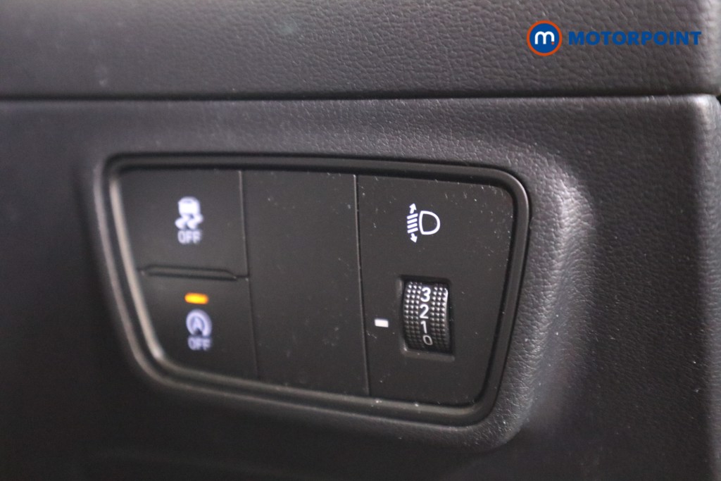 Hyundai Tucson Se Connect Manual Petrol SUV - Stock Number (1530389) - 9th supplementary image