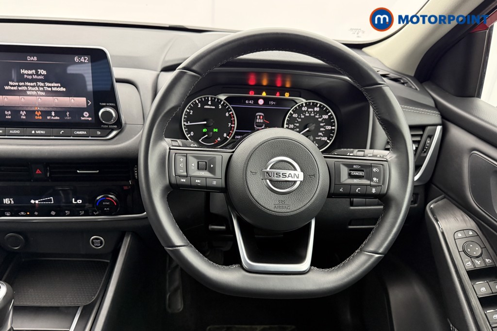Nissan Qashqai Acenta Premium Manual Petrol SUV - Stock Number (1534866) - 2nd supplementary image