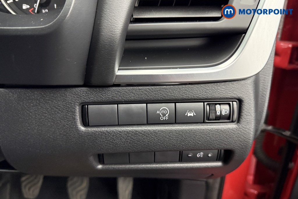 Nissan Qashqai Acenta Premium Manual Petrol SUV - Stock Number (1534866) - 13th supplementary image