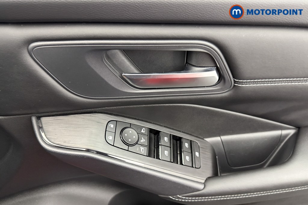 Nissan Qashqai Acenta Premium Manual Petrol SUV - Stock Number (1534866) - 14th supplementary image