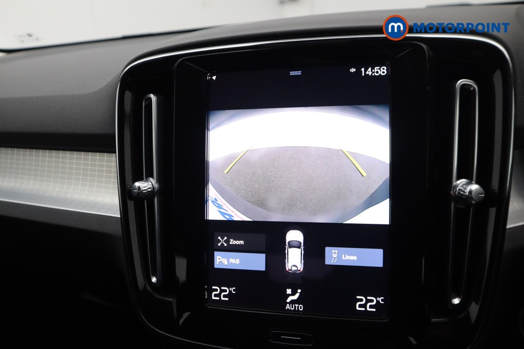 Volvo Xc40 Momentum Manual Petrol SUV - Stock Number (1535006) - 13th supplementary image