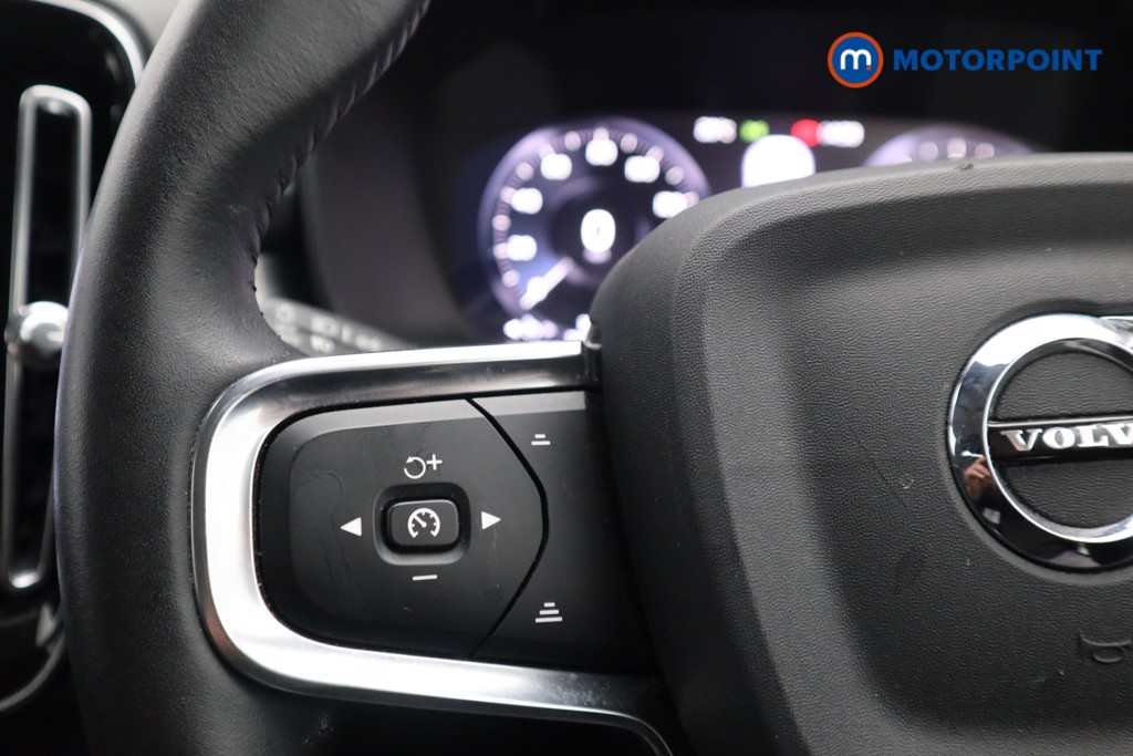 Volvo Xc40 Momentum Manual Petrol SUV - Stock Number (1535006) - 14th supplementary image