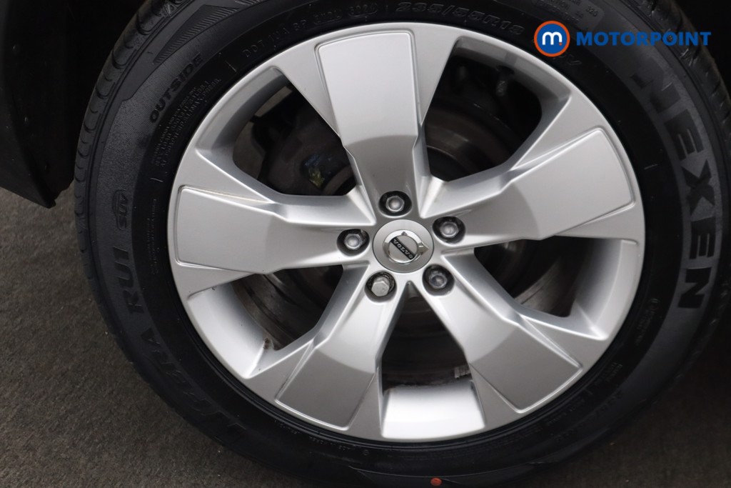 Volvo Xc40 Momentum Manual Petrol SUV - Stock Number (1535006) - 20th supplementary image