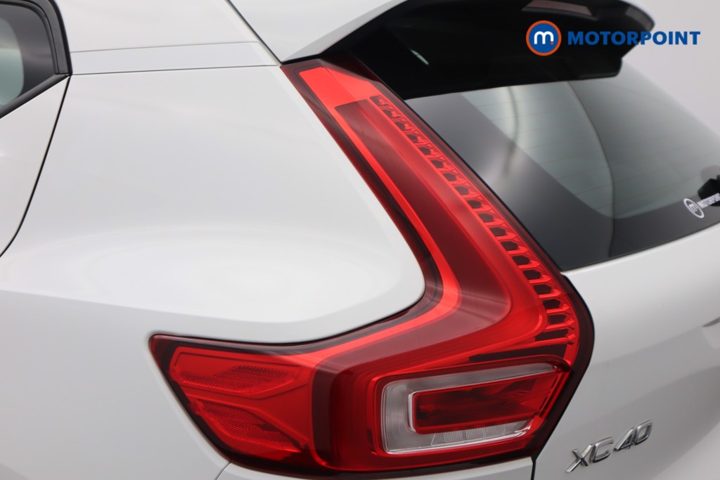 Volvo Xc40 Momentum Manual Petrol SUV - Stock Number (1535006) - 29th supplementary image