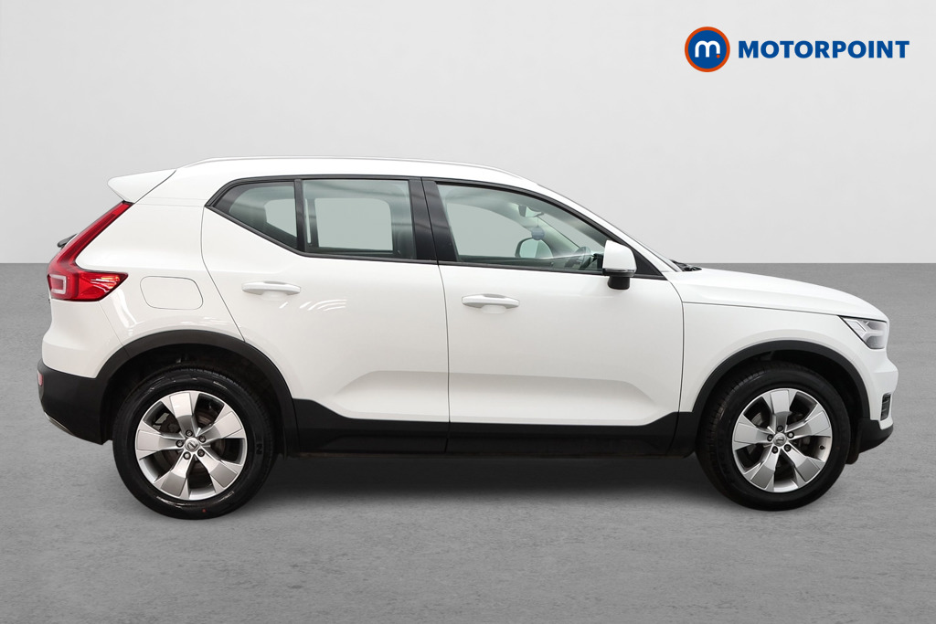 Volvo Xc40 Momentum Manual Petrol SUV - Stock Number (1535006) - Drivers side
