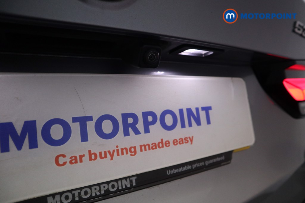 BMW 5 Series M Sport Automatic Petrol Plug-In Hybrid Estate - Stock Number (1536098) - 25th supplementary image