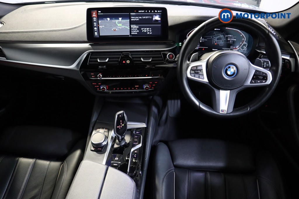 BMW 5 Series M Sport Automatic Petrol Plug-In Hybrid Estate - Stock Number (1536098) - 1st supplementary image