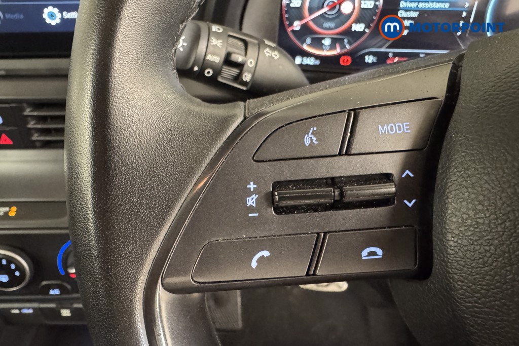 Hyundai Bayon Se Connect Automatic Petrol-Electric Hybrid SUV - Stock Number (1537091) - 12th supplementary image