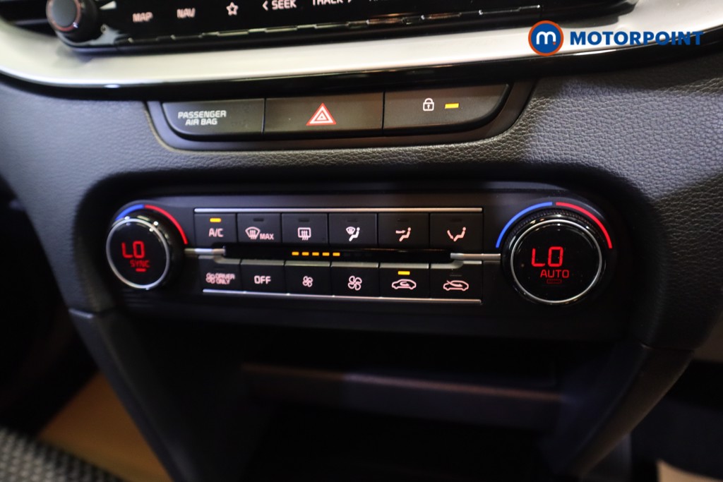 KIA Ceed 3 Automatic Petrol Plug-In Hybrid Estate - Stock Number (1537150) - 4th supplementary image