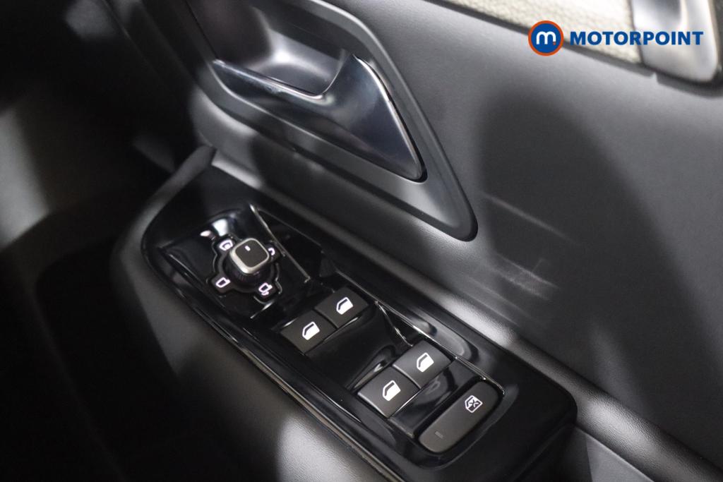 Citroen C5 X Shine Plus Automatic Petrol Plug-In Hybrid Hatchback - Stock Number (1537233) - 12th supplementary image